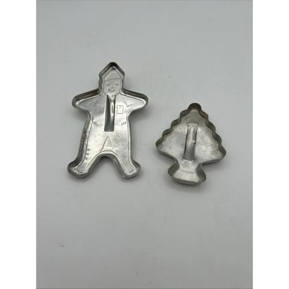 Cookie Cutters Silver Vintage Metal Christmas Tree Gingerbread Man Set